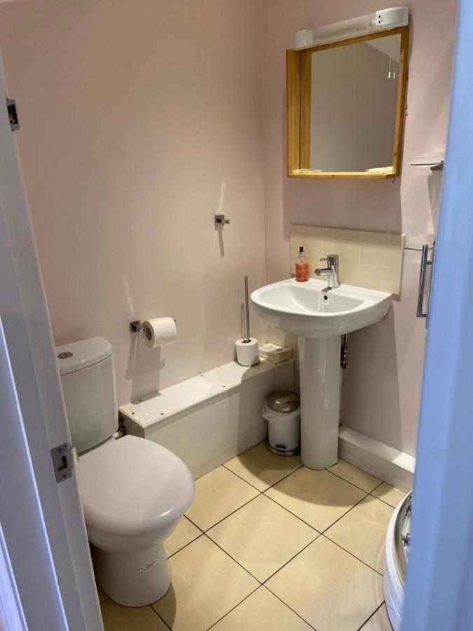The Ashton Gate Mews Hotell Bristol Exteriör bild